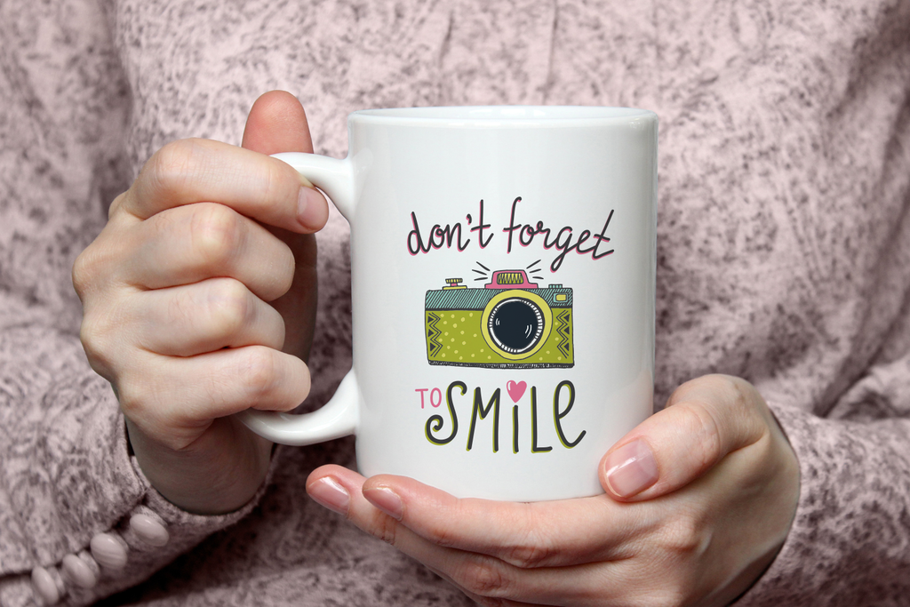 "Don't Forget to Smile" Mug